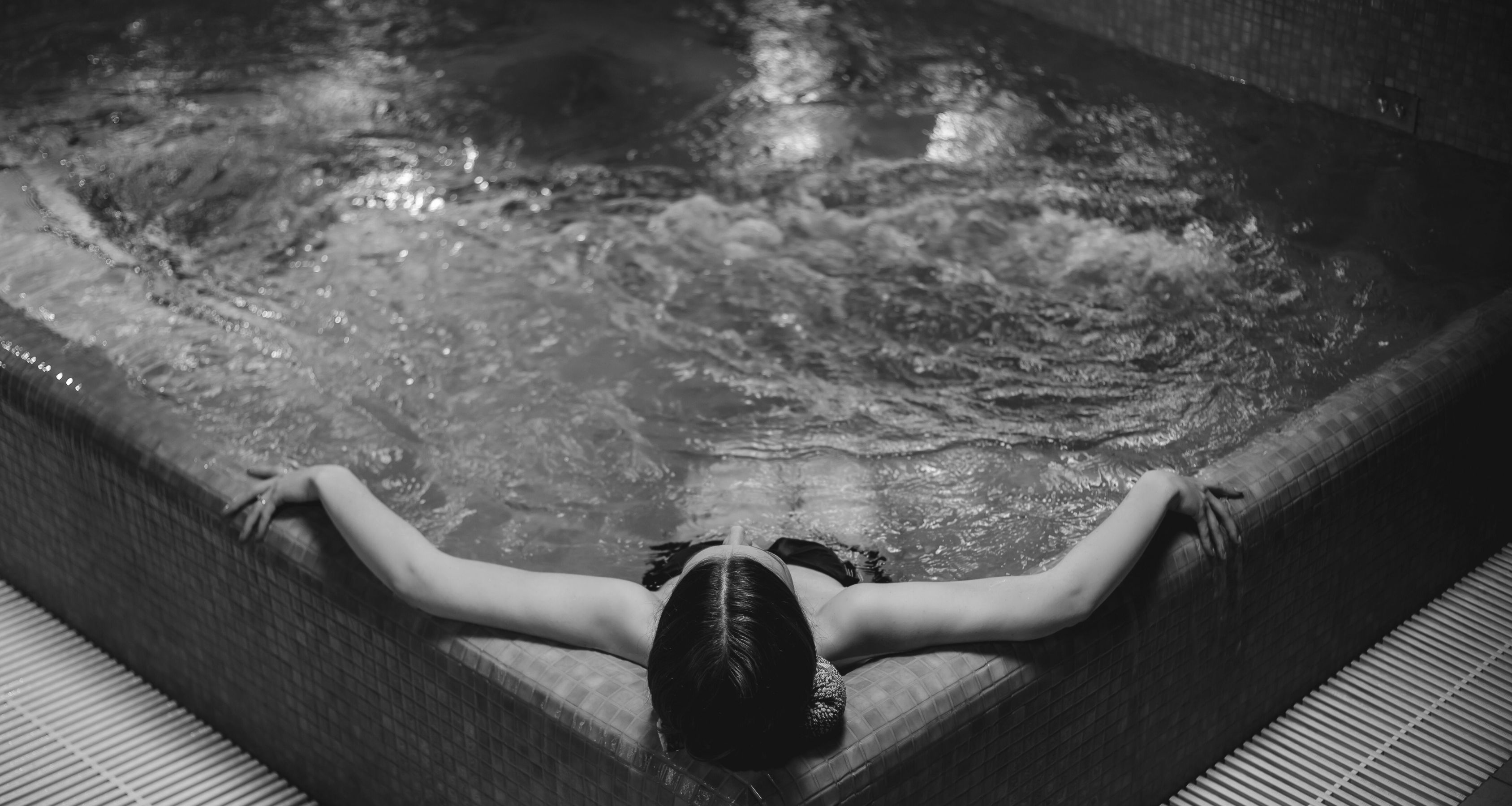 Hero banner image adoute